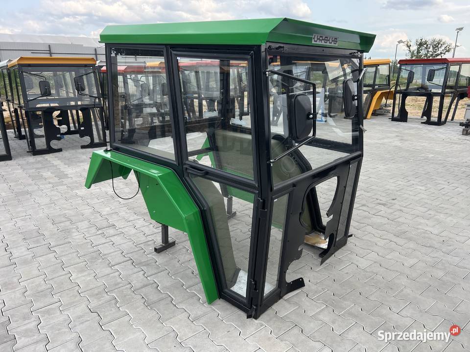 Kabina ciągnikowa Ursus C330 TUR C360 MF235 T25 Płock