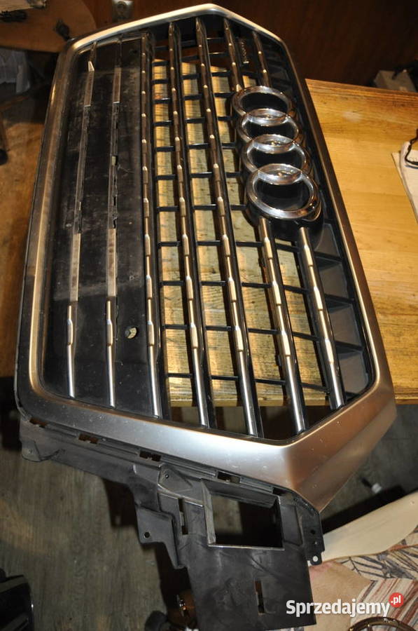 AUDI Q7 II 2015 GRILL ATRAPA 4M0853651F Atrapy Sierakowice