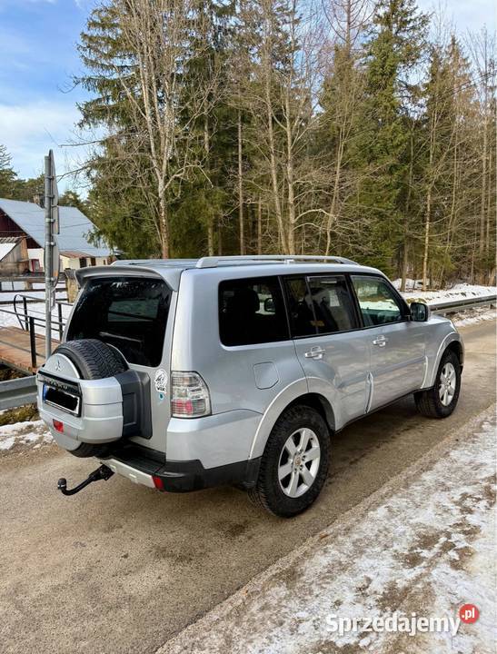 Mitsubishi Pjero Intense 32 DID 200 4x4 Super małopolskie