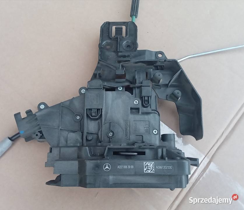 Mercedes EKlasa W213 zamek drzwi lewy przód Rok produkcji 2024