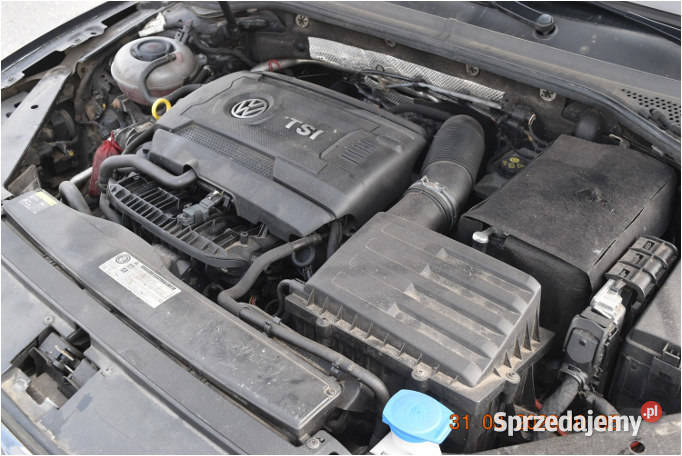 VOLKSWAGEN PASSAT 2015 179800 ccm 180 Passat Warszawa