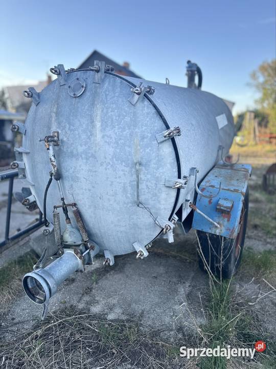 Beczkowóz Wóz asenizacyjny 5000 l sprawny