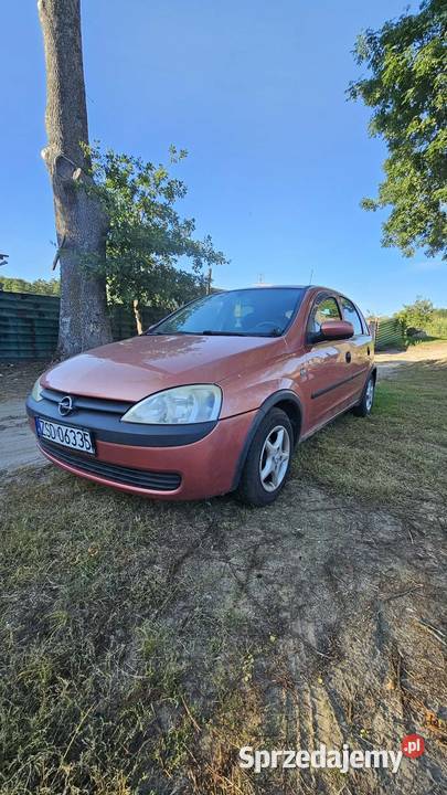 Sprzedam opel corsa ogłoszenie ważne 10 dni benzyna Rymań