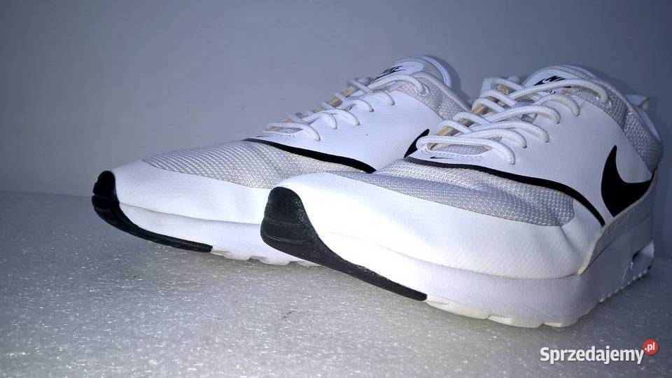NIKE AIR THEA