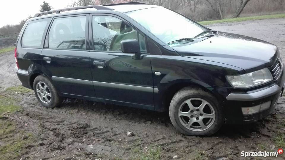 Mitsubishi space wagon 2