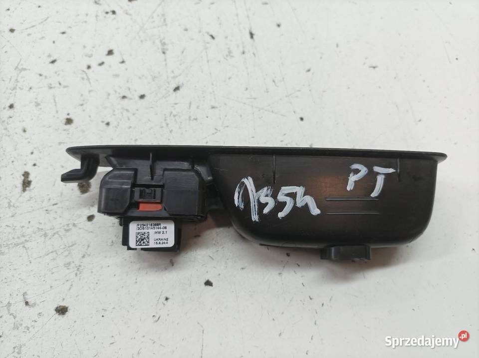 PRZEŁĄCZNIK SZYB PRAWY TYŁ P254218388R Dacia