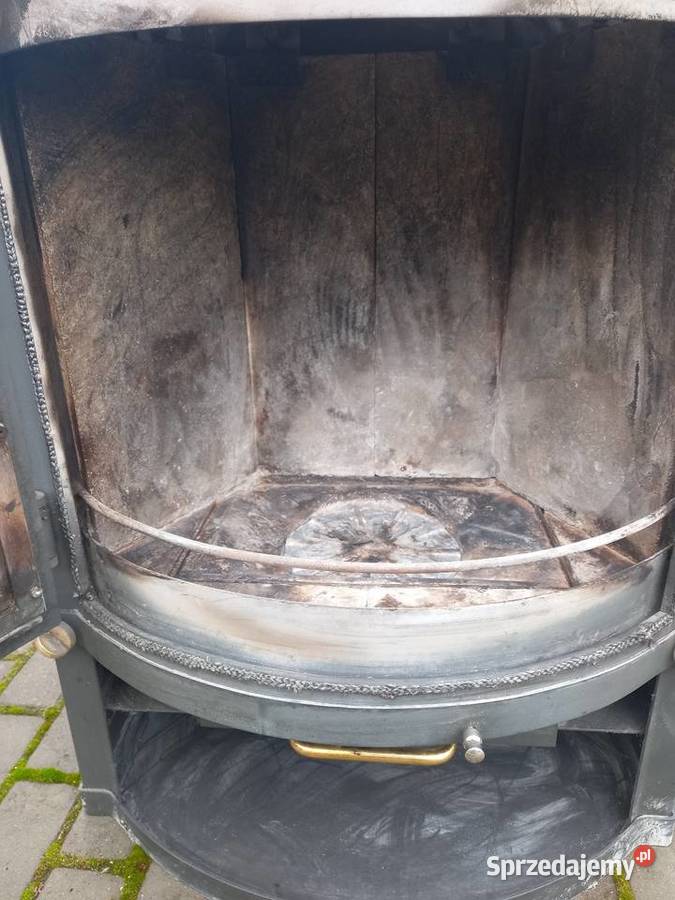 Kominek wolnostojący Łagiewniki