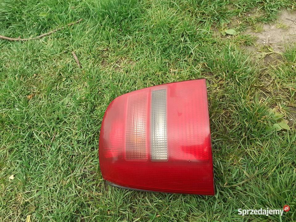 Lampa tył lewa Audi A4 B5 Avant przedlift Siedliszcze-Osada