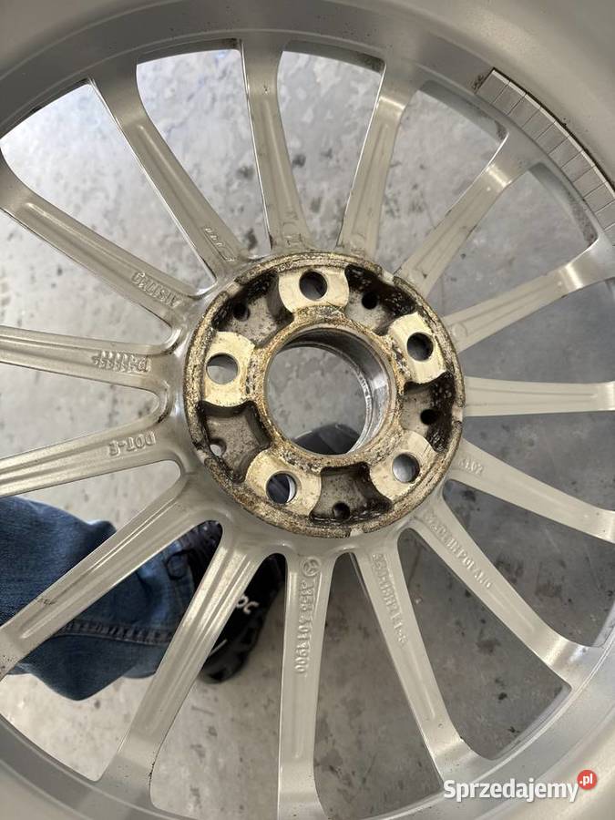 Felgi Mercedes 18 OEM A1564011900 GLA A CLA B Średnica 18"