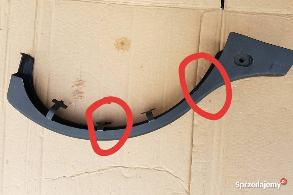 osłona zawiasu klapy bagażnika Mercedes CLK W208 pomorskie