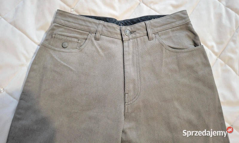 Szare chinosy Fred Perry regular fit eleganckie Zielona Góra