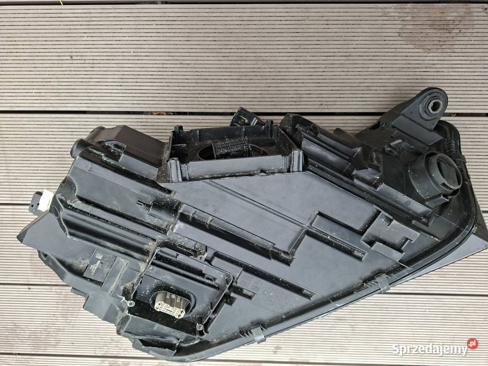 Lampa przednia lewa Audi Q5 80A941783 osobowe Nowa Sól