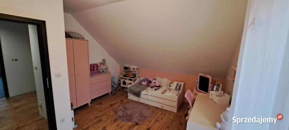 Dom wolnostojący z garażem pod Nowa Solą Liczba pokoi 4 Konradowo