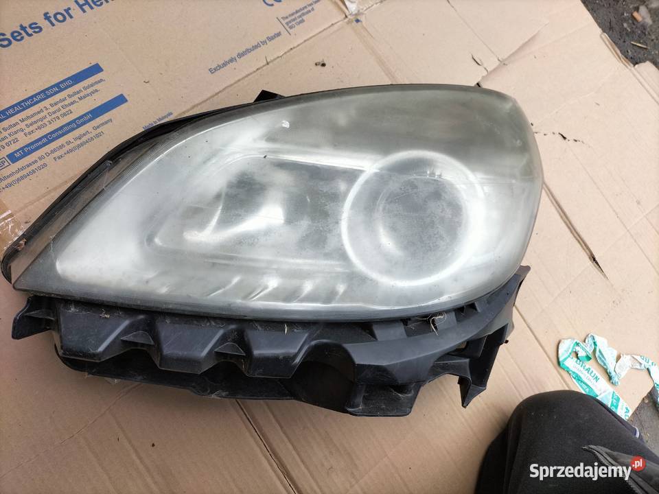 RENAULT SCENIC 2 II LIFT LAMPA PRZÓD PRZEDNIA osobowe Kamień-Kolonia