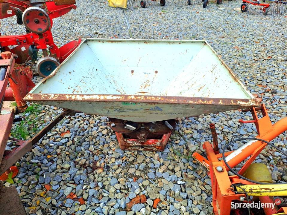 Rozsiewacz do nawozów 600l Limanowa