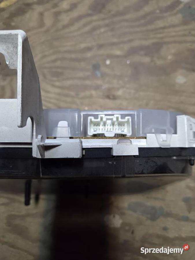 Licznik Mazda 5 osobowe Łagów