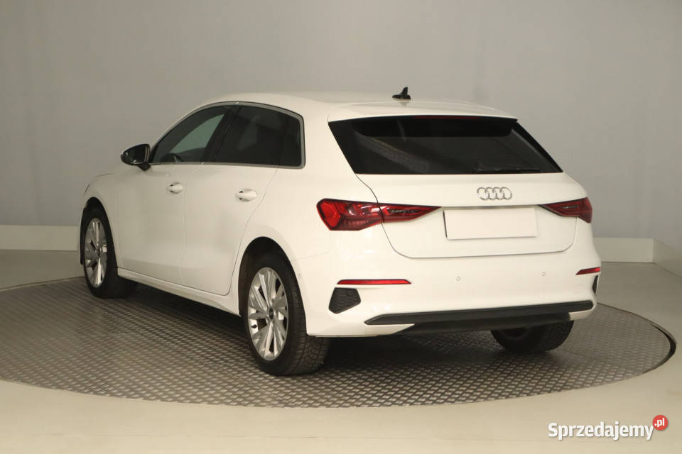 Audi A3 30 TFSI Rok produkcji 2022 Zabrze