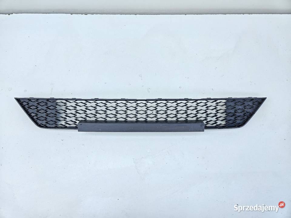 SKODA OCTAVIA IV 4 RS KRATKA ŚRODKOWA ZDERZAKA osobowe Międzychód sprzedam