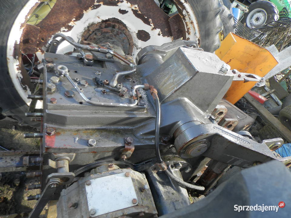 Renault 103 14 przedni naped tylny most Renault Maszyny rolnicze wielkopolskie