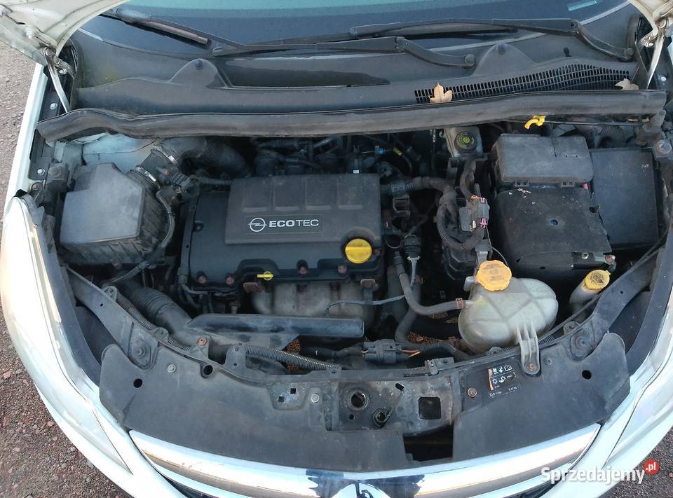 Opel CORSA D lift benzyna klimatyzacja 2011r Rok produkcji 2011 Trzciel