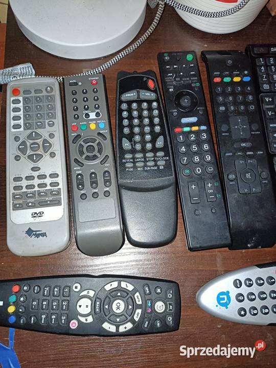 Piloty do nc n telewizorów DVD iTP mix Legnica sprzedam