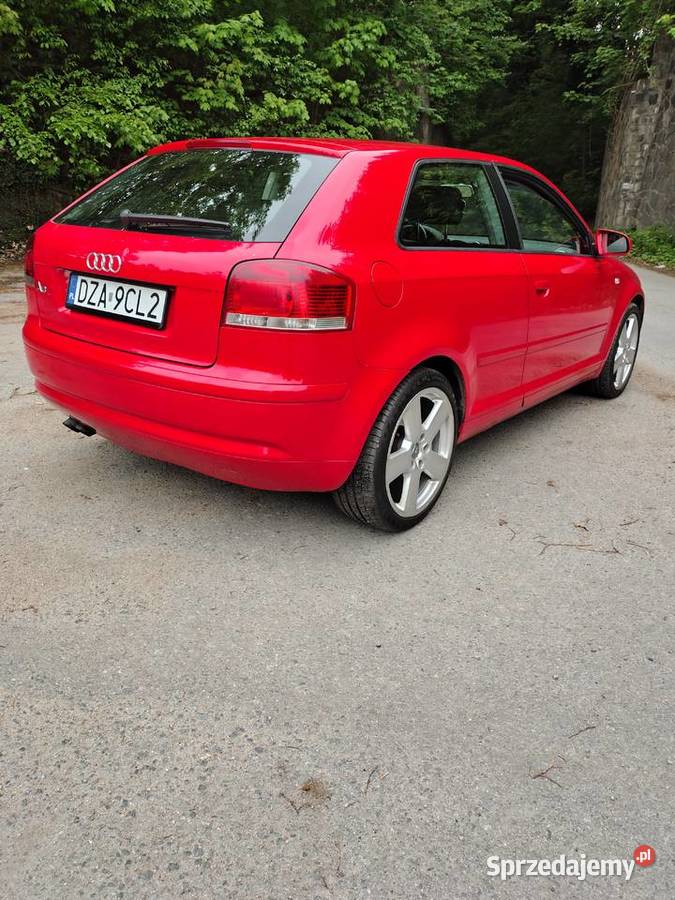 Audi a3 8p 19TDI klimatronik alufelgi xenon