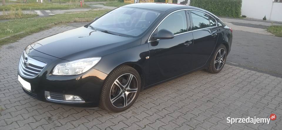 Opel Insignia 20 CDTI 130 2010 manual klima 1956cm3 Insignia sprzedam