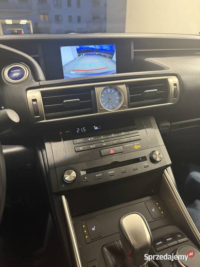 Lexus IS300h niski przebieg 40k Faktura VAT 23 elektryczne szyby Motoryzacja