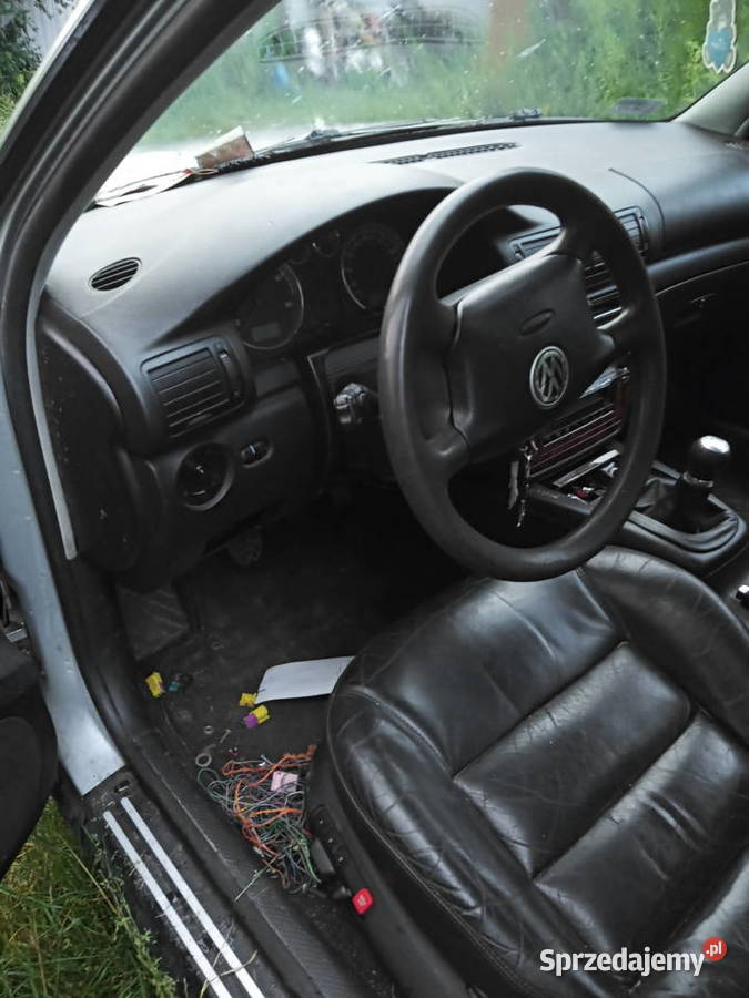 Passat b5 19 130 na części manualna Tłuszcz sprzedam
