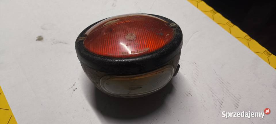 Lampa tył podświetlanie tablicy ursus c325 c328 podkarpackie Lutoryż