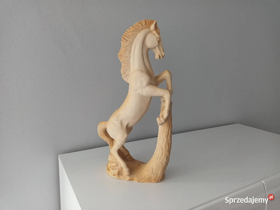 Rzeźba figura koń mustang Warszawa sprzedam