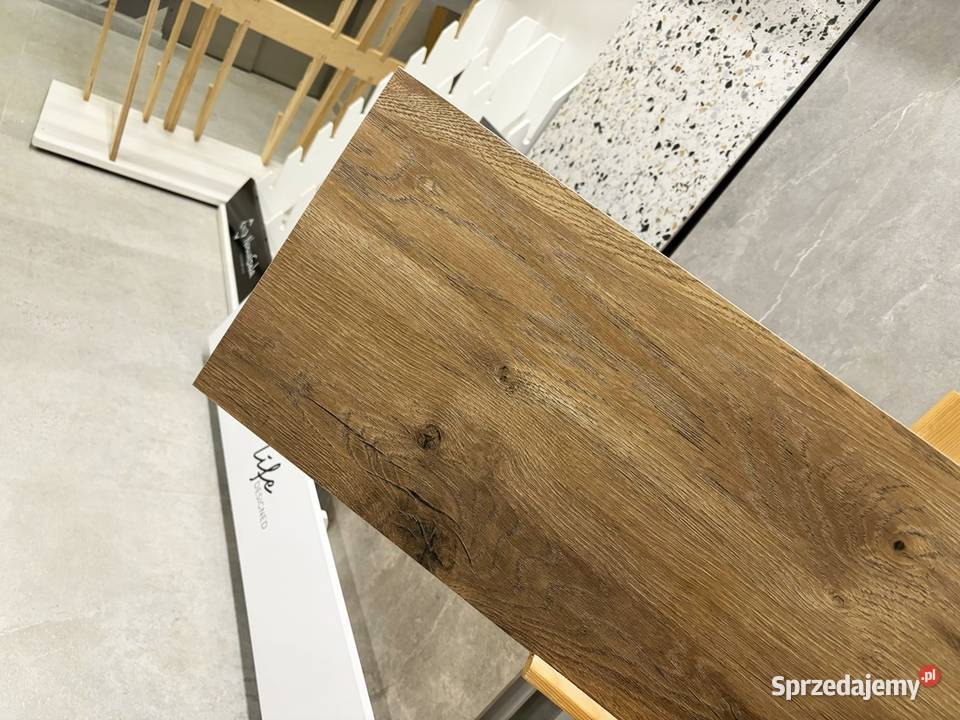 Płytka 30x120 deska rustikalna Natural dąb Zakopane