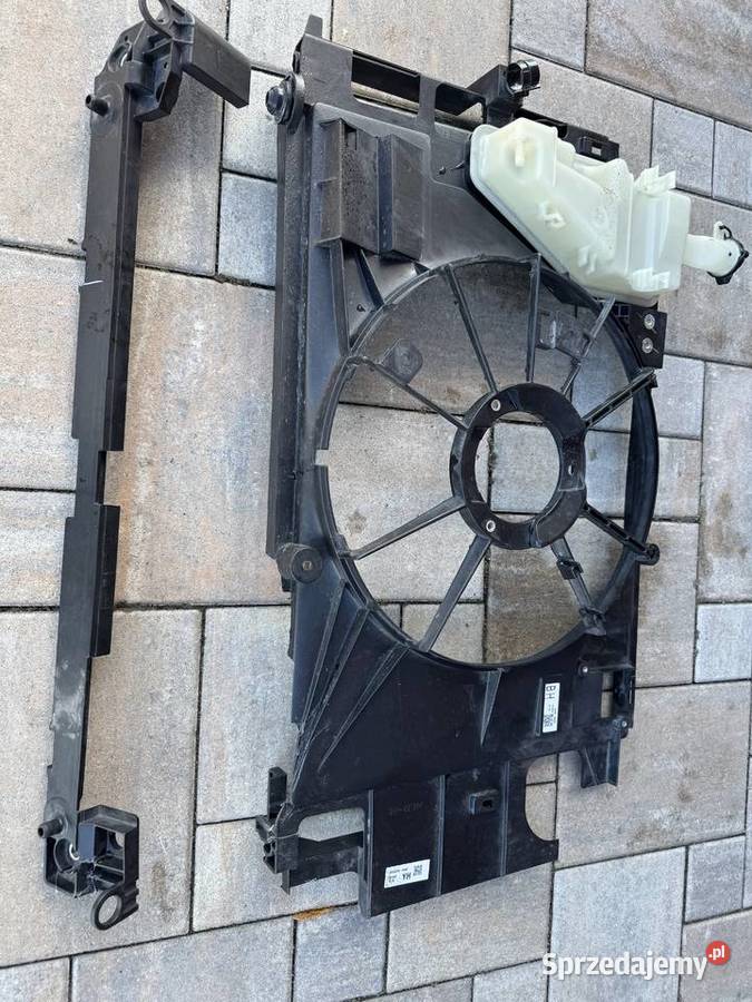 Obudowa wentylatora chłodnicy Toyota Yaris 3 Dąbrowa Tarnowska