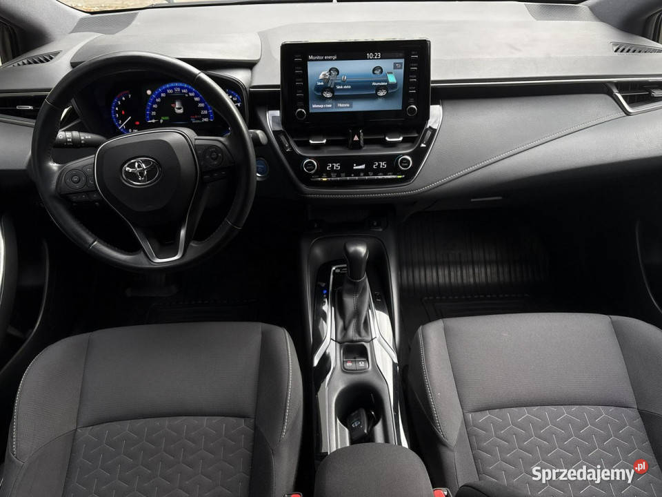 Toyota Corolla 18 Hybrid COMFORT TECH salon gniazdo USB Warszawa