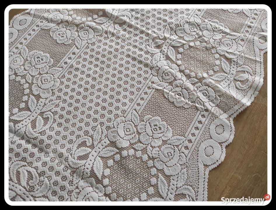 Obrus obrusik serweta koronkowa kwiaty 115 x 53 mazowieckie Płock