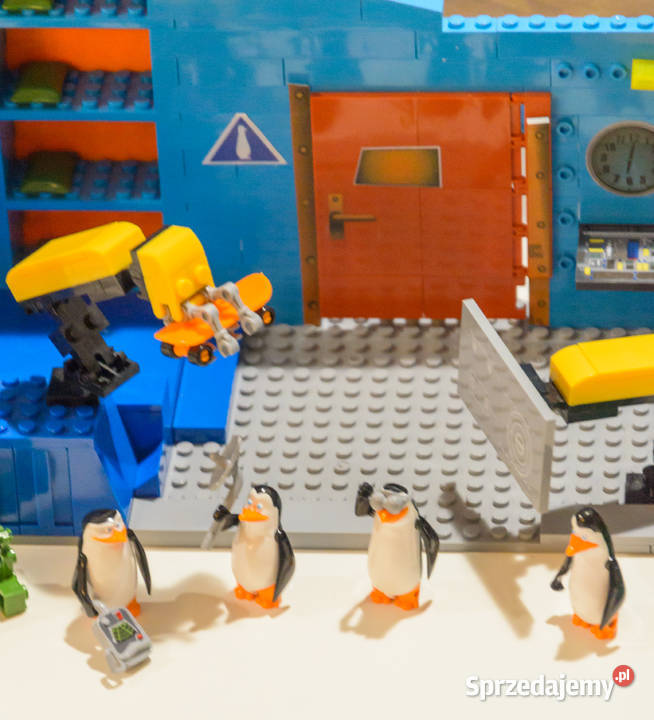 Klocki Cobi Pingwiny z Madagaskaru Sekretna baza Częstochowa