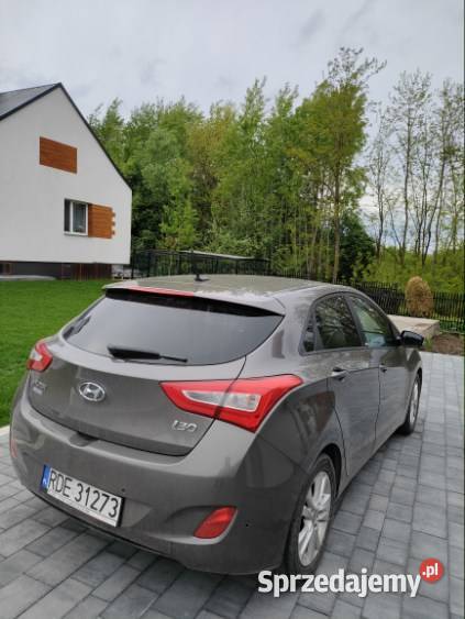 Hyundai i30 16CRDI bogate wyposażenie kamera CD