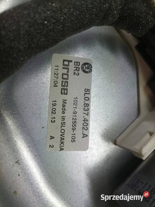 MECHANIZM SZYBY PRAWY PRZÓD 5L0837402A Skoda