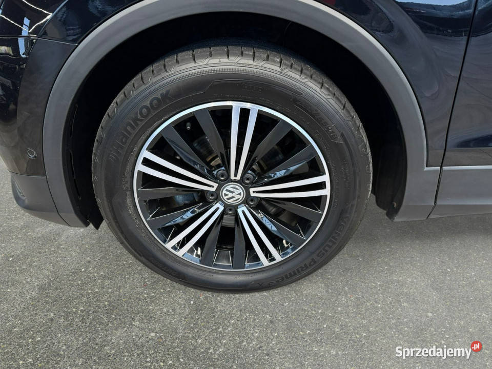 Volkswagen Tiguan Highline 15TSI 150 DSG 2020 r gniazdo USB