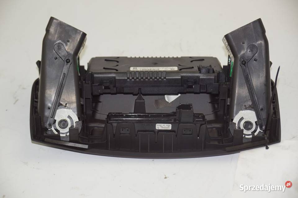 12844814G INSIGNIA A WYŚWIETLACZ PANEL osobowe kujawsko-pomorskie Lipno