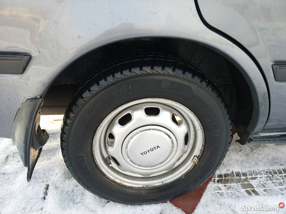 Toyota Carina II T17 20 D kupiony w polskim salonie Opole sprzedam