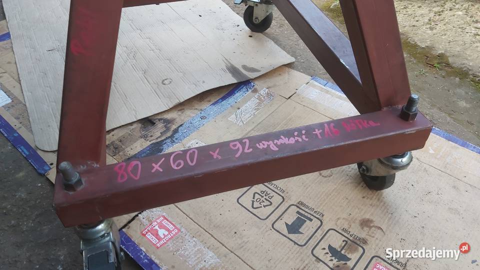 Mocna podstawkakobyłka na kółkach Dobczyce