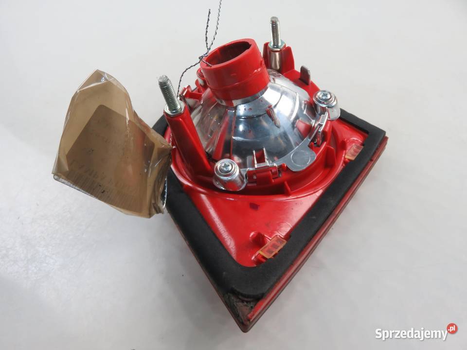 LAMPA PRAWA TYLNA KLAPA VW PASSAT B6 3C5945094F osobowe