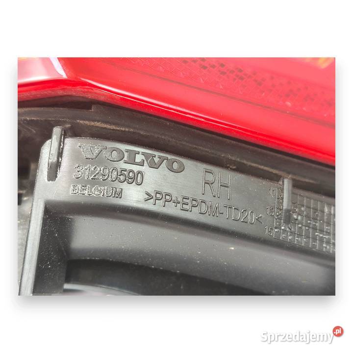LAMPA PRAWA Volvo V40 II kombi 20122019 tylna osobowe Chełm