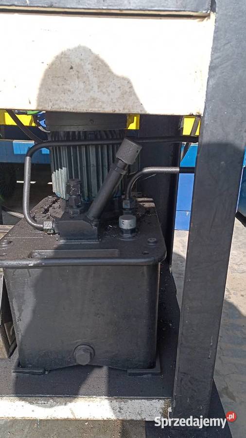prasa hydrauliczna 80t pompa el Brzesko sprzedam