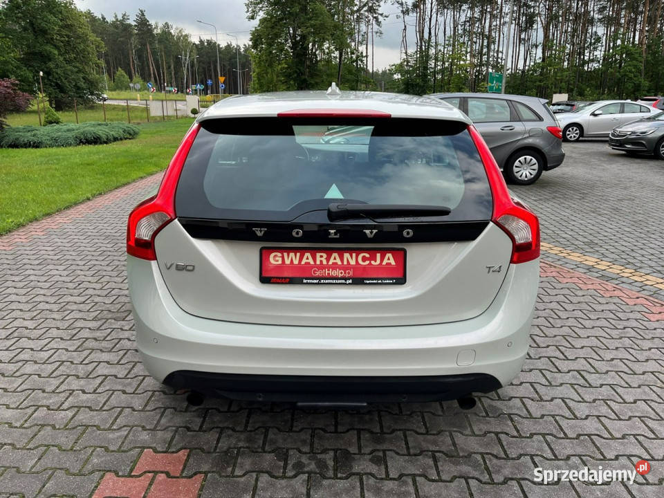 Volvo V60 T4 benzyna 180 Automat Podgrzewane autoalarm Lipówki