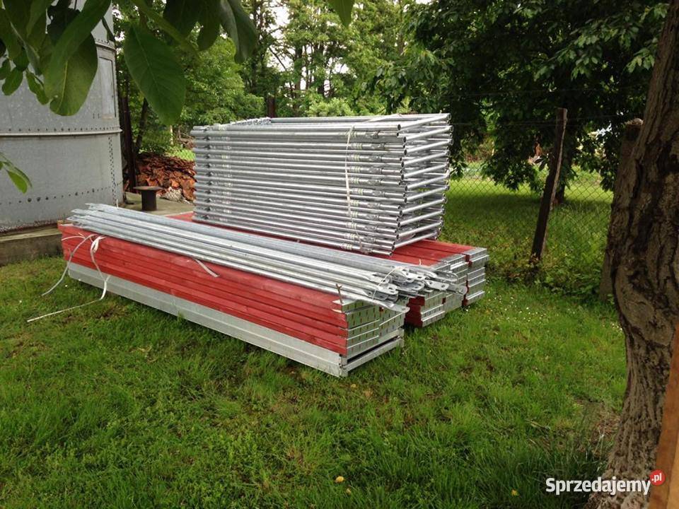 Rusztowanie elewacyjne 63 m2 Rusztowanie 15x42m Budowa
