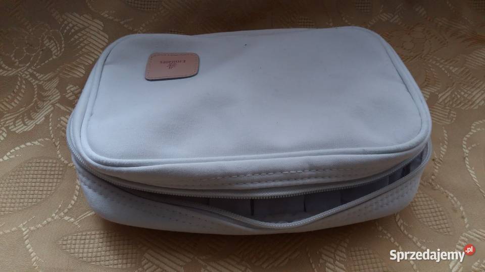 Kosmetyczka Emirates 15x22 również do łódzkie Łódź
