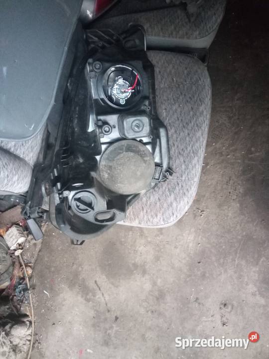 Lampy opel astra h 20042007 osobowe śląskie Kobiernice