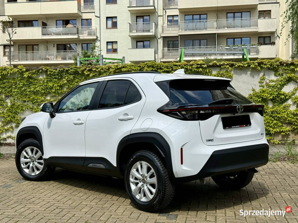 Toyota Yaris Cross 15 Hybrid Faktura VAT 23 serwisowany w ASO Tarnowskie Góry